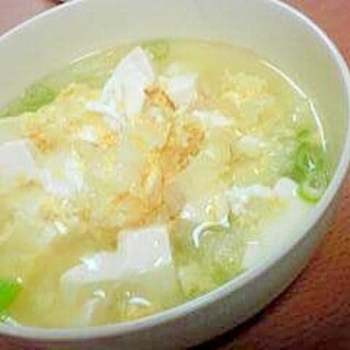 豆腐と白菜の中華スープ